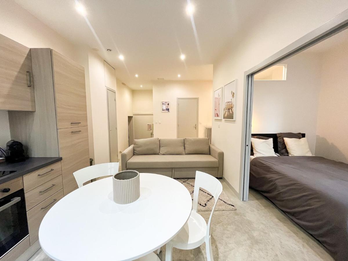 Suite Onyx Lyon Exterior photo